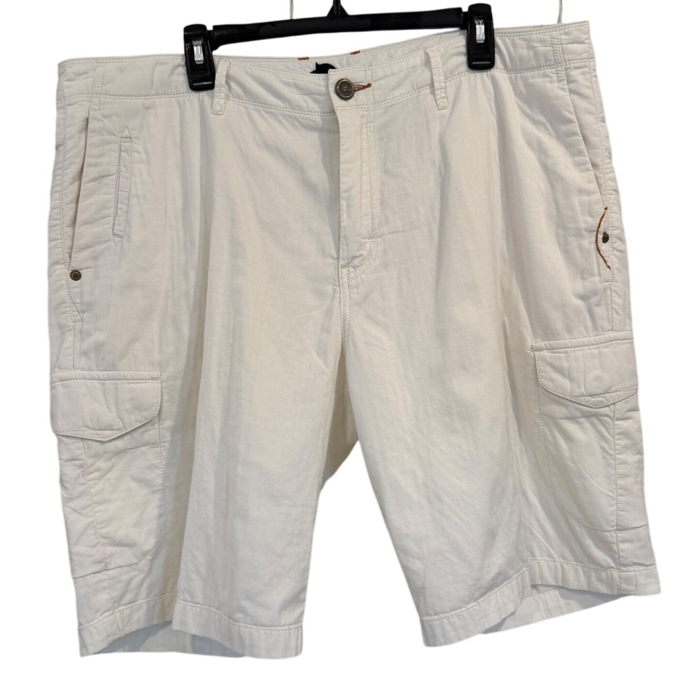 Tommy Bahama Mens 38 Y2K Cargo Shorts Cream Cotton Twill Contrast Stitch